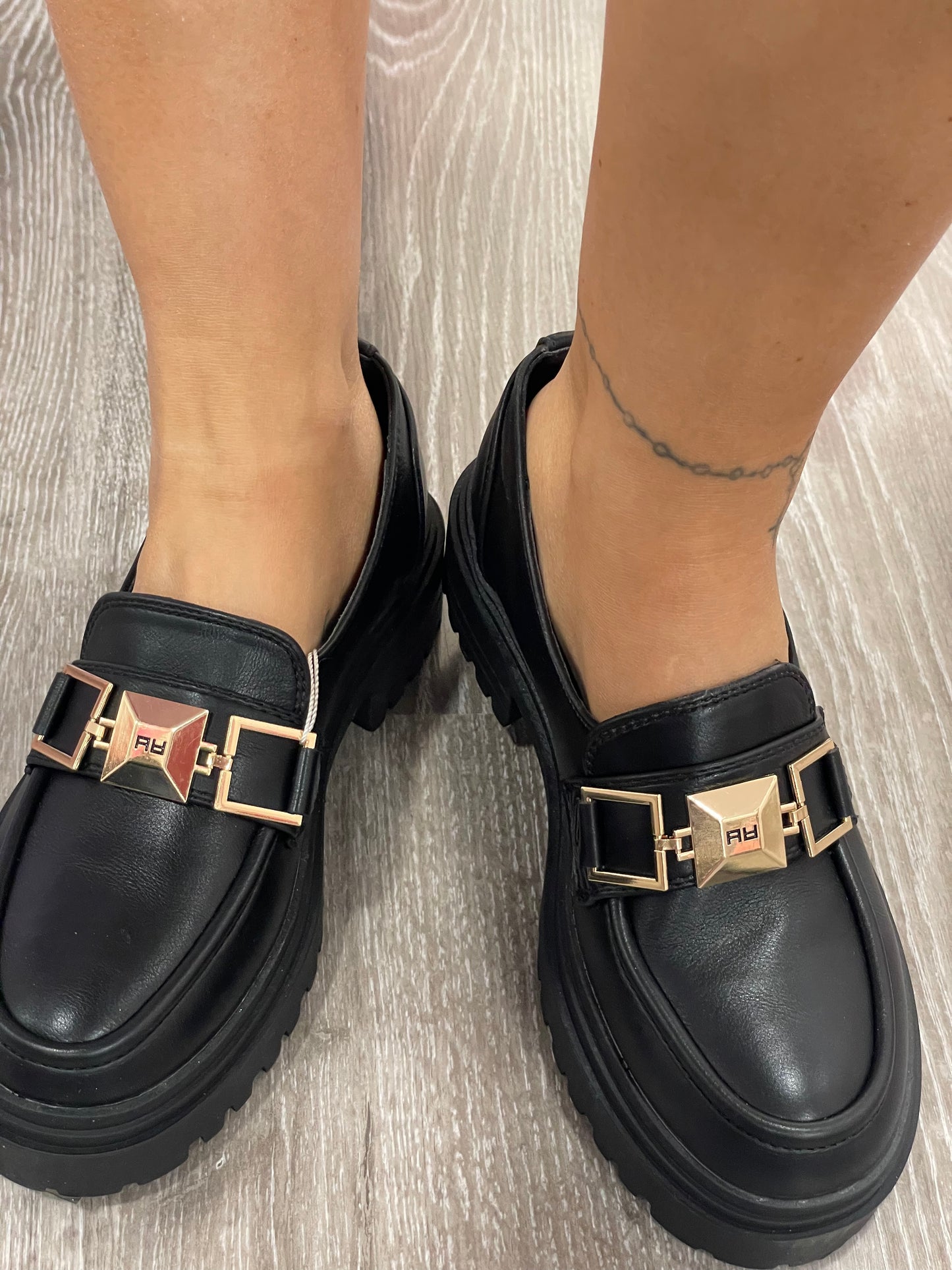 Mocassino con morsetto - Scarpe - Artigli