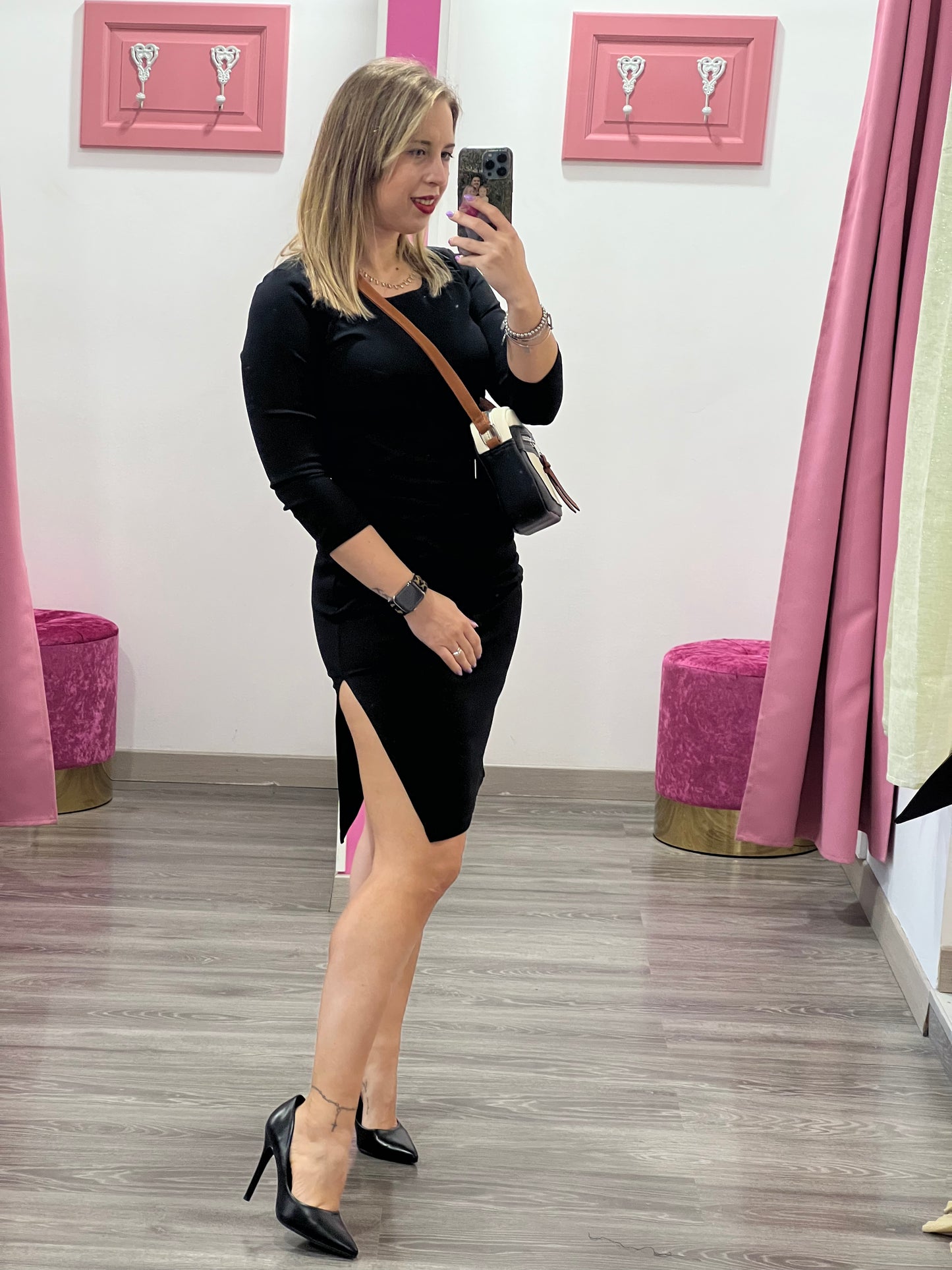 Abito crepè con apertura laterale - abbigliamento - Artigli