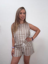 Carica l'immagine nel visualizzatore di Gallery, Completo camicia e short ricamati - abbigliamento - Stilosa
