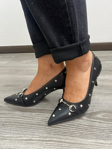 Deccoltè con borchiette - Scarpe - Stilosa