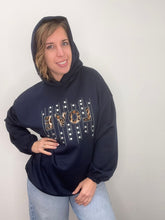 Carica l'immagine nel visualizzatore di Gallery, Felpa love con cappuccio e applicazioni -  - Stilosa
