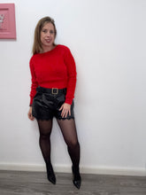 Carica l&#39;immagine nel visualizzatore di Gallery, Short ecopelle con pizzo - abbigliamento - Stilosa
