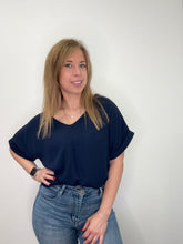 Carica l&#39;immagine nel visualizzatore di Gallery, Blusa scollo V con passamaneria - abbigliamento - Jiveley
