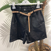 Carica l&#39;immagine nel visualizzatore di Gallery, Short con elastico e cintura - abbigliamento - Stilosa

