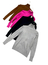 Carica l'immagine nel visualizzatore di Gallery, Dolcevita basico collo morbido - abbigliamento - Stilosa
