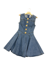 Carica l'immagine nel visualizzatore di Gallery, ABito denim ruota con bottoni - abbigliamento - Stilosa
