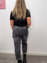 Carica l'immagine nel visualizzatore di Gallery, Jeans baloon nero slavato 1662 - abbigliamento - Stilosa
