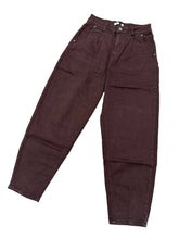 Carica l'immagine nel visualizzatore di Gallery, Jeans ballon cioccolato 1681 - abbigliamento - Stilosa
