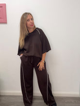 Carica l'immagine nel visualizzatore di Gallery, Tuta modal riga a contrasto - abbigliamento - Stilosa
