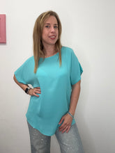 Carica l&#39;immagine nel visualizzatore di Gallery, Blusa scollo a barca curvy - abbigliamento - Jiveley
