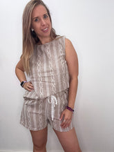 Carica l'immagine nel visualizzatore di Gallery, Completo camicia e short ricamati - abbigliamento - Stilosa
