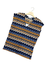 Carica l'immagine nel visualizzatore di Gallery, Maglia fantasia multicolor - abbigliamento - Artigli
