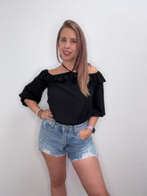 Carica l'immagine nel visualizzatore di Gallery, Blusa con rouches allo scollo e lacci - abbigliamento - Artigli
