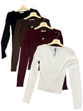Carica l'immagine nel visualizzatore di Gallery, Maglia rigata arriccio davanti - abbigliamento - Stilosa
