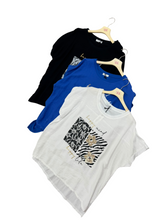 Carica l'immagine nel visualizzatore di Gallery, Maxitshirt coulisse fiori zebrato - abbigliamento - Stilosa
