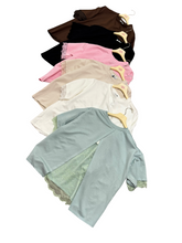 Carica l'immagine nel visualizzatore di Gallery, T-shirt girocollo con pizzo manica - abbigliamento - Stilosa
