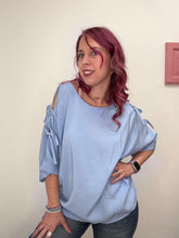 Carica l'immagine nel visualizzatore di Gallery, Maglia fiocchi viscosa - abbigliamento - Stilosa
