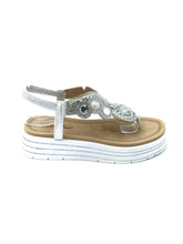 Carica l'immagine nel visualizzatore di Gallery, Sandalo infradito elastico bianco - Scarpe -
