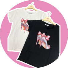 Carica l&#39;immagine nel visualizzatore di Gallery, T-shirt tacchi - abbigliamento - Stilosa
