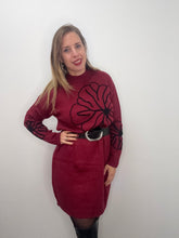 Carica l&#39;immagine nel visualizzatore di Gallery, Abito girocollo ricamo fiore - abbigliamento - Artigli
