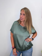 Carica l'immagine nel visualizzatore di Gallery, Maglia over con profilo in raso - abbigliamento - Stilosa
