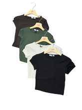 Carica l'immagine nel visualizzatore di Gallery, Maglia corta jersey girocollo - abbigliamento - Stilosa
