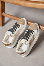 Carica l'immagine nel visualizzatore di Gallery, Sneakers punta oro - Scarpe -

