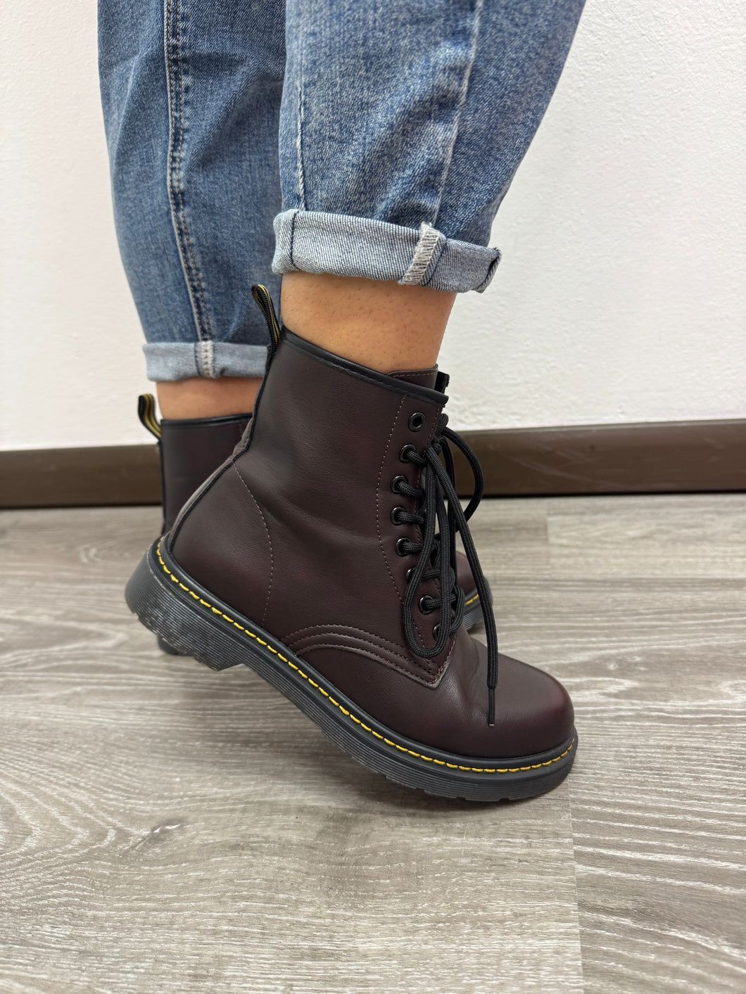 Anfibio con linguetta 118 - Scarpe - Stilosa