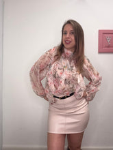 Carica l'immagine nel visualizzatore di Gallery, Camicia volant centrale - abbigliamento - Stilosa
