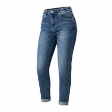 Carica l'immagine nel visualizzatore di Gallery, Jeans MOM FIT blu 7705 - abbigliamento - Stilosa
