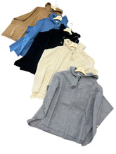 Carica l&#39;immagine nel visualizzatore di Gallery, Mantella con cappuccio e zip 1167 - abbigliamento - Stilosa
