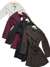 Carica l'immagine nel visualizzatore di Gallery, Cappotto maxi collo - abbigliamento - Stilosa

