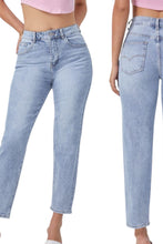 Carica l&#39;immagine nel visualizzatore di Gallery, JEANS NEW MOM FIT CURVY - abbigliamento - Stilosa
