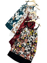 Carica l'immagine nel visualizzatore di Gallery, Abito jersey fantasia con laccetti - abbigliamento - Stilosa
