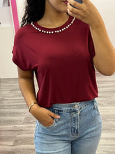 Carica l&#39;immagine nel visualizzatore di Gallery, T-shirt con profilo perle e brill - abbigliamento - Stilosa
