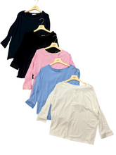 Carica l'immagine nel visualizzatore di Gallery, Maglia over con profilo in raso - abbigliamento - Stilosa
