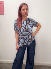 Carica l'immagine nel visualizzatore di Gallery, Maglia jersey optical con cerchio -  -
