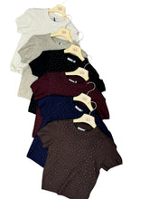 Carica l'immagine nel visualizzatore di Gallery, Maglia corta in maglia con borchie - abbigliamento - Stilosa
