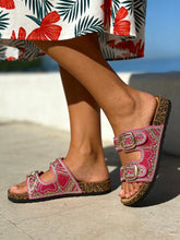 Carica l'immagine nel visualizzatore di Gallery, Ciabatta fucsia e strass - Scarpe - Stilosa
