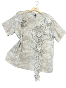 T-shirt slavata con ricamo - abbigliamento - Stilosa