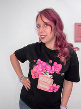 Carica l'immagine nel visualizzatore di Gallery, T-shirt 026 orchidea - abbigliamento - Stilosa
