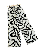 Carica l'immagine nel visualizzatore di Gallery, Pantalone tuta black and white - abbigliamento - Stilosa
