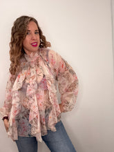 Carica l'immagine nel visualizzatore di Gallery, Camicia volant centrale - abbigliamento - Stilosa
