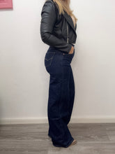 Carica l'immagine nel visualizzatore di Gallery, Jeans blu notte palazzo 889 - abbigliamento - Stilosa
