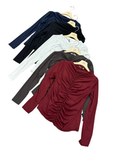 Carica l'immagine nel visualizzatore di Gallery, Maglia jersey arricciata davanti - abbigliamento - Stilosa
