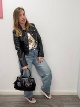Carica l'immagine nel visualizzatore di Gallery, Jeans mega baloon con tasche - abbigliamento - Stilosa
