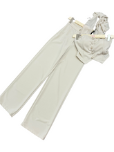 Carica l'immagine nel visualizzatore di Gallery, Completo allacciato con pantalone - abbigliamento - Stilosa

