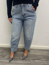 Carica l'immagine nel visualizzatore di Gallery, Jeans BALOON strass curvy - abbigliamento - Stilosa
