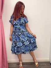 Carica l'immagine nel visualizzatore di Gallery, ABito cotone fantasia midi ruota - abbigliamento - Stilosa

