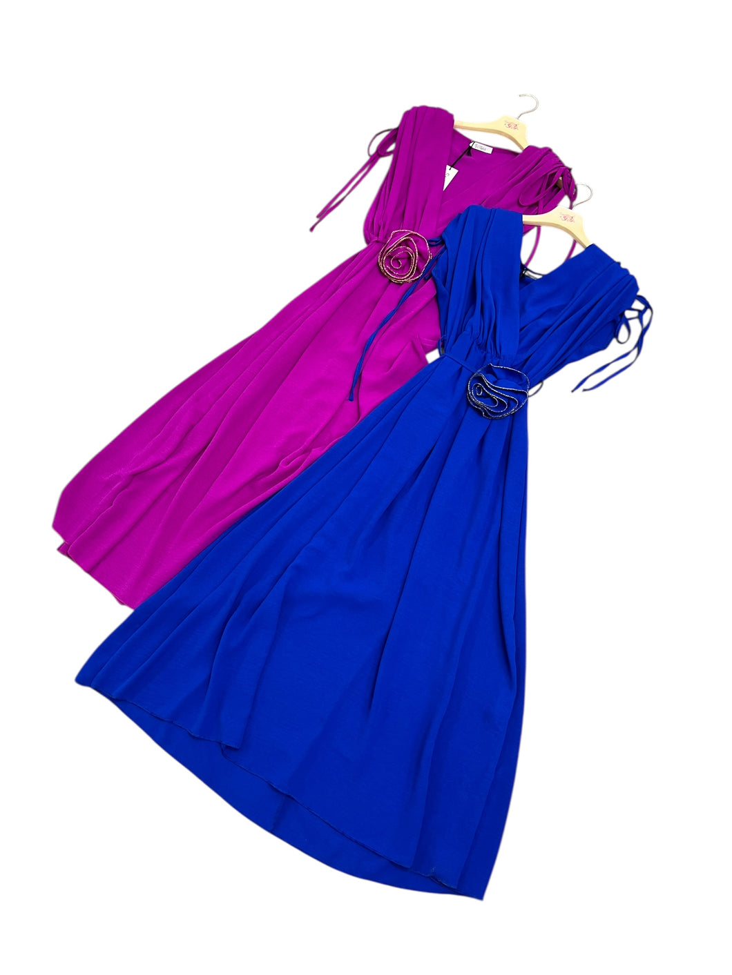 Abito con cintura fiore - abbigliamento - Stilosa